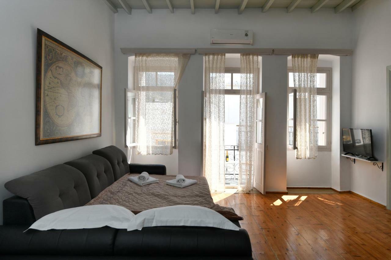 16Thcentury Apartment ปาริเกีย ภายนอก รูปภาพ